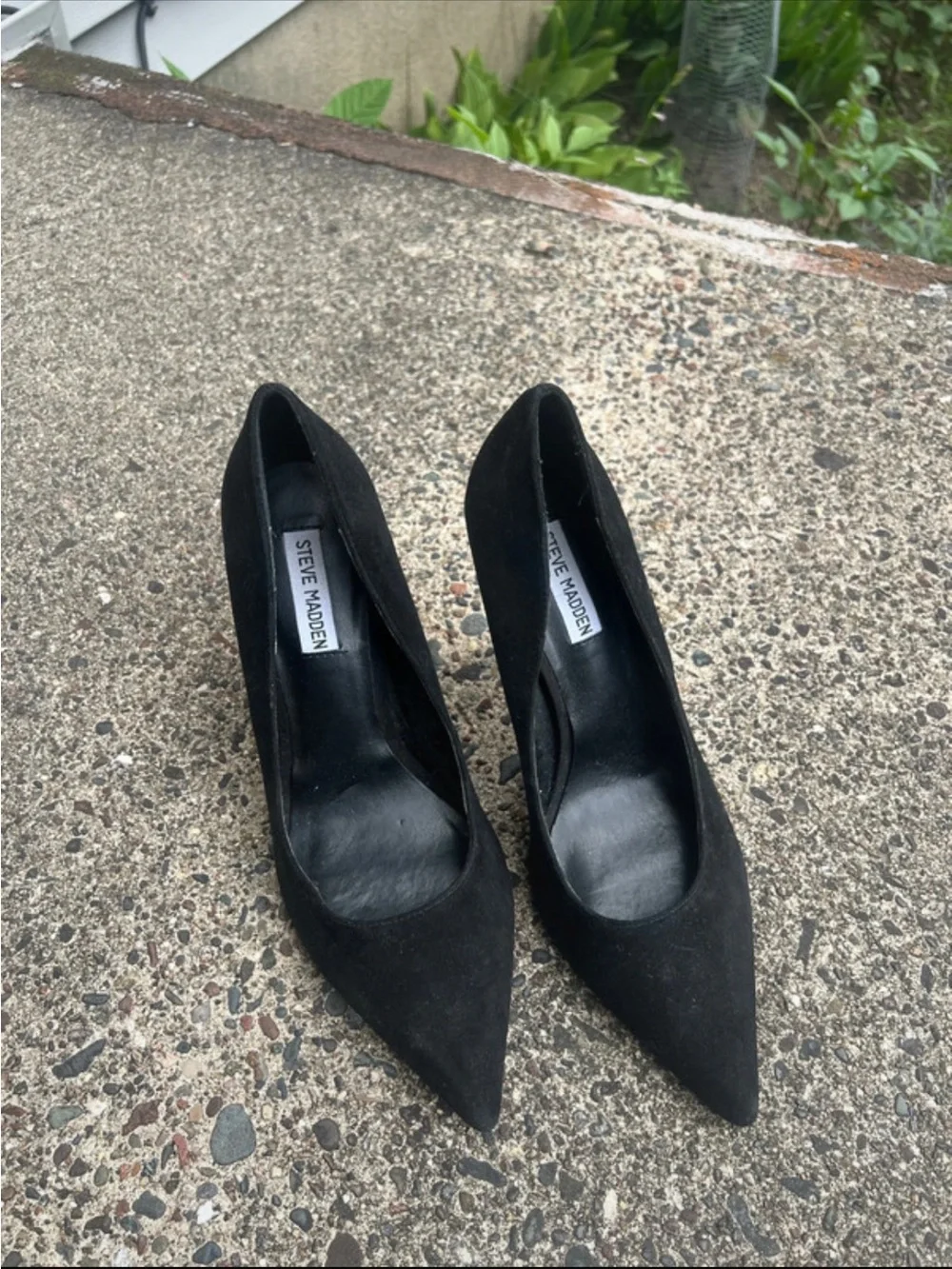 Steve Madden Black Pointed-Toe Stiletto Heels